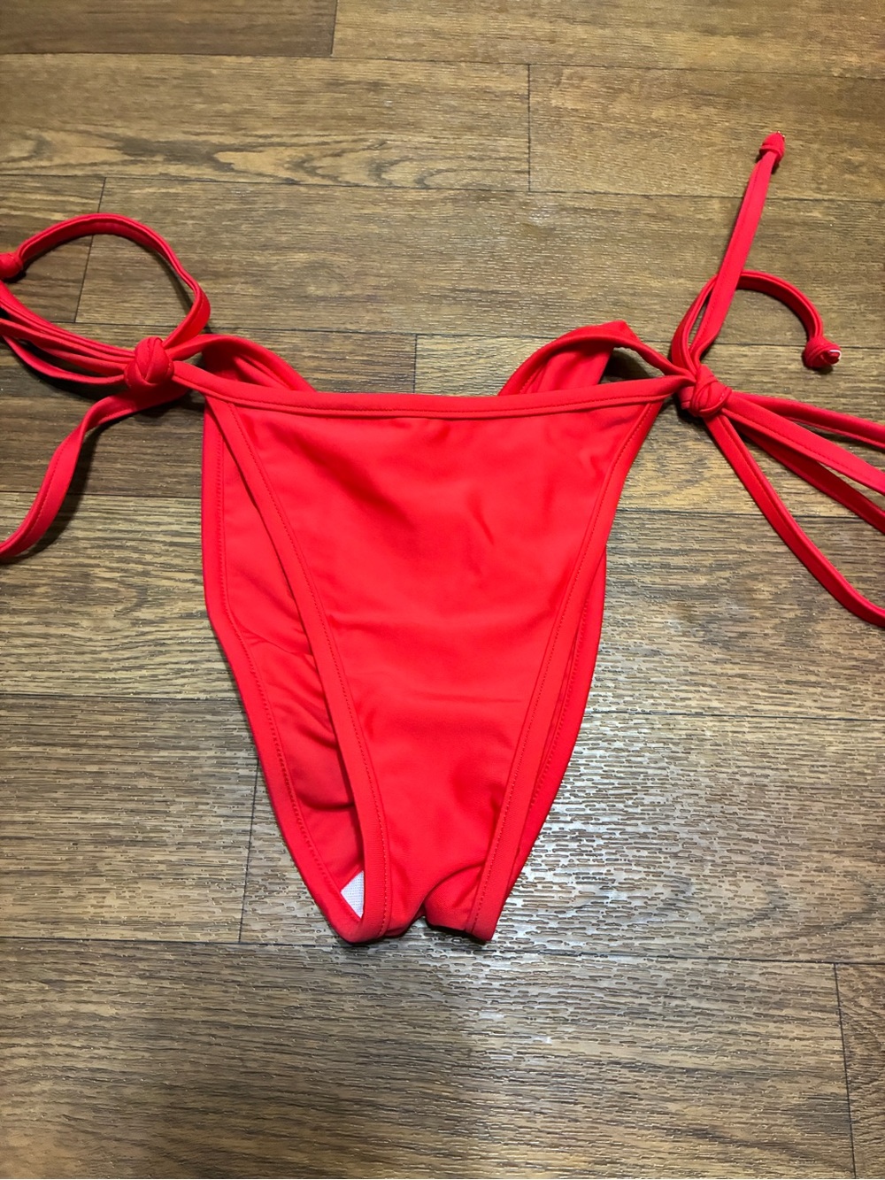 Junior’s/Women’s Red Tie-Side Bikini Bottom Size Medium  NWOT